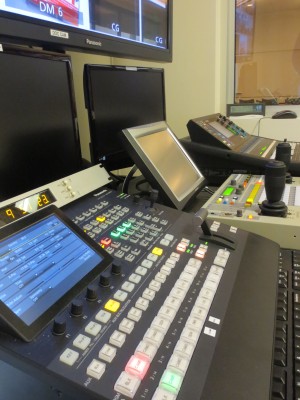 De Anza Mediated Learning Center Distance Learning Control Room